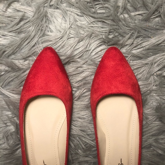 Lulu’s Pointed Toe Velvet Flat Shoes Women’s 8.5 - Picture 5 of 8